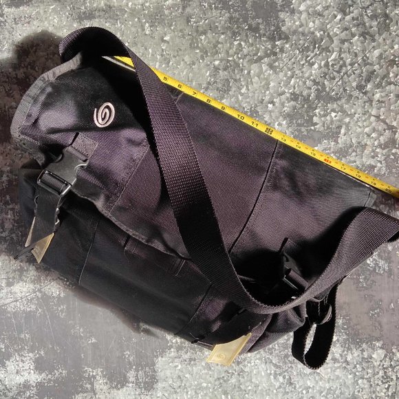 Timbuk2 Handbags - Timbuk2 Classic Laptop Messenger Bag - Medium